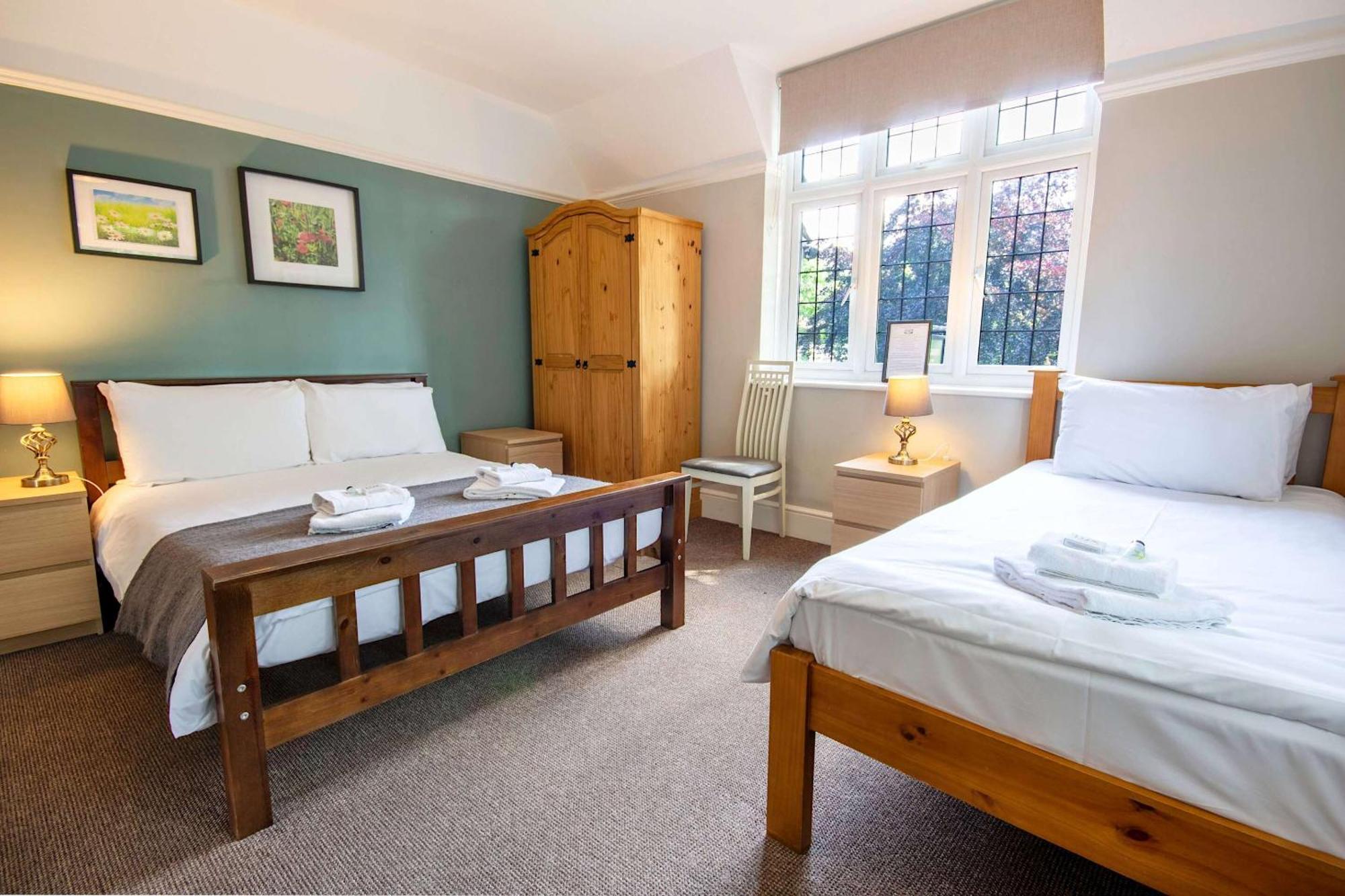 Triple Room with Shared Bathroom,1595441557:JPEG